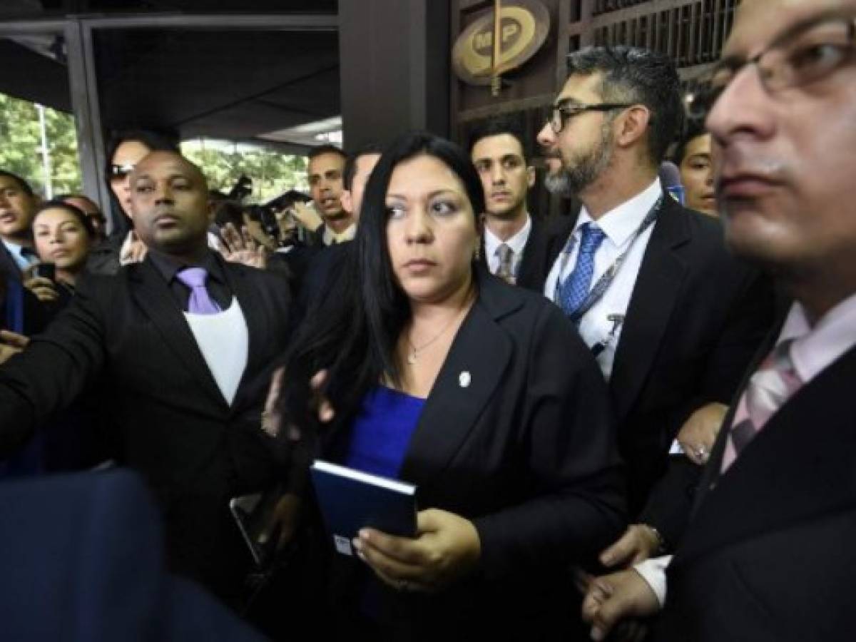 Venezuela: Fiscal Ortega se aferra al cargo