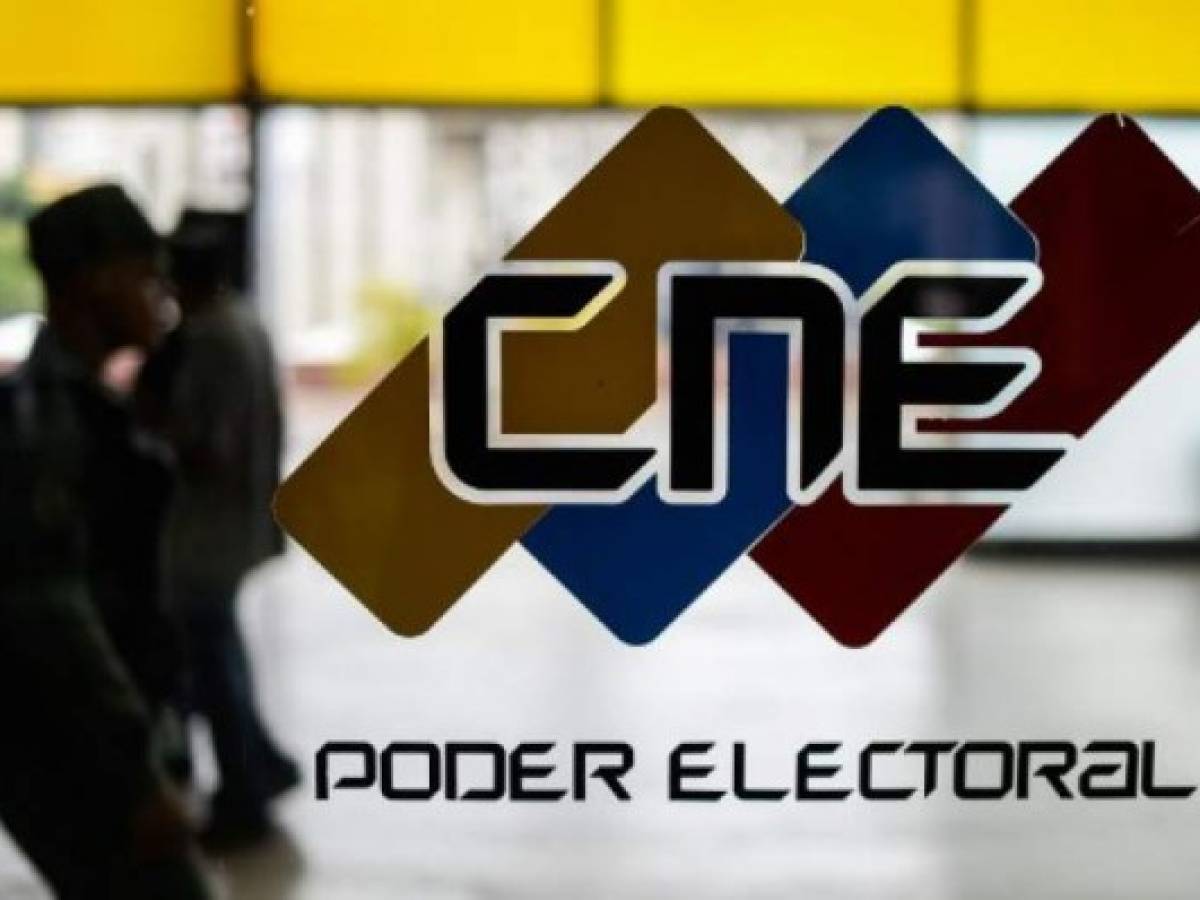 El Consejo Nacional Electoral prepara una polémica jornada de elección donde se votarán por los asambleístas que armarán la nueva Constitución de Venezuela, un proceso en el que no participará la oposición. El Consejo Nacional Electoral prepara una polémica jornada de elección donde se votarán por los asambleístas que armarán la nueva Constitución de Venezuela, un proceso en el que no participará la oposición.