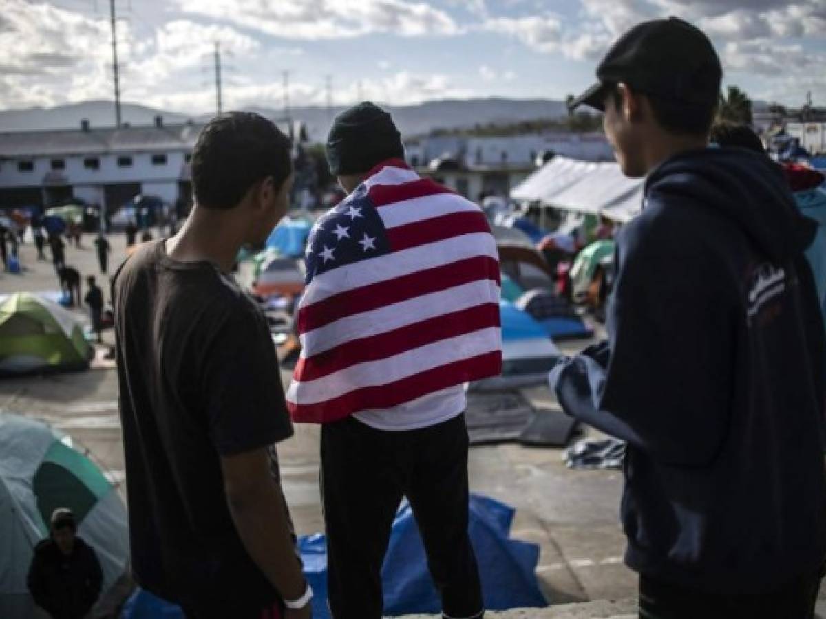 Caravana migrante se disuelve en su último tramo para llegar a EEUU