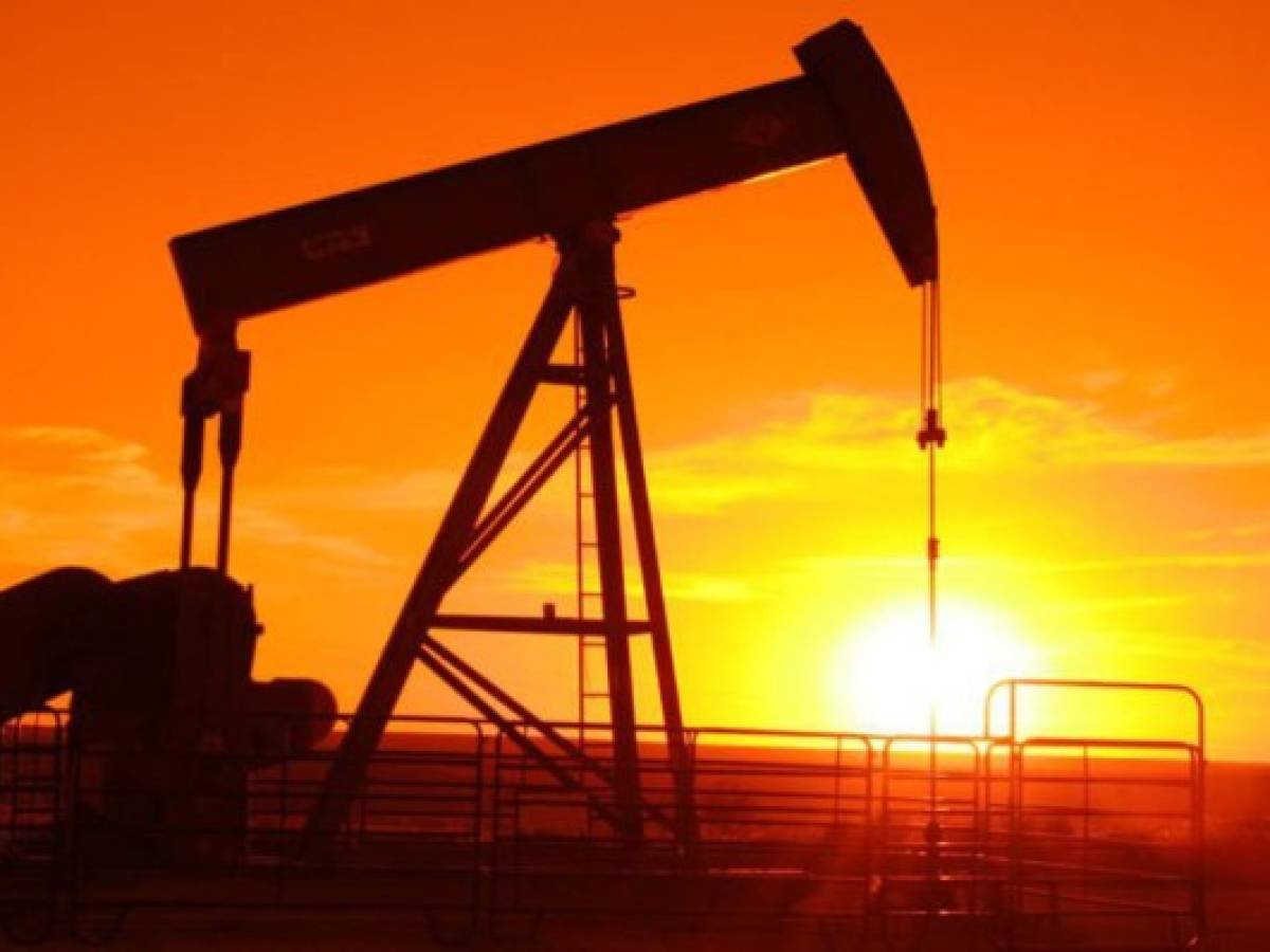 ¿Cómo recuperó EE.UU. el primer puesto como el productor de petróleo más grande del mundo?