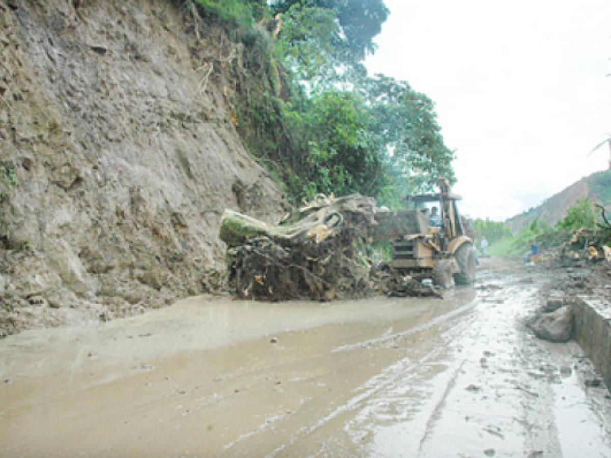 CR: arreglo de vías dañadas por lluvia ha costado US$4,6 millones