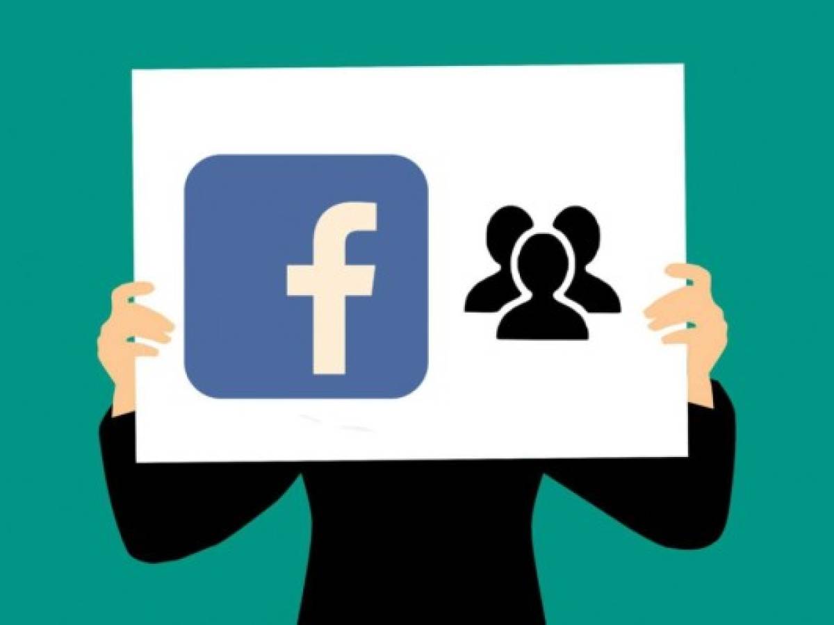 Ebay y Facebook toman acciones contra comentarios falsos