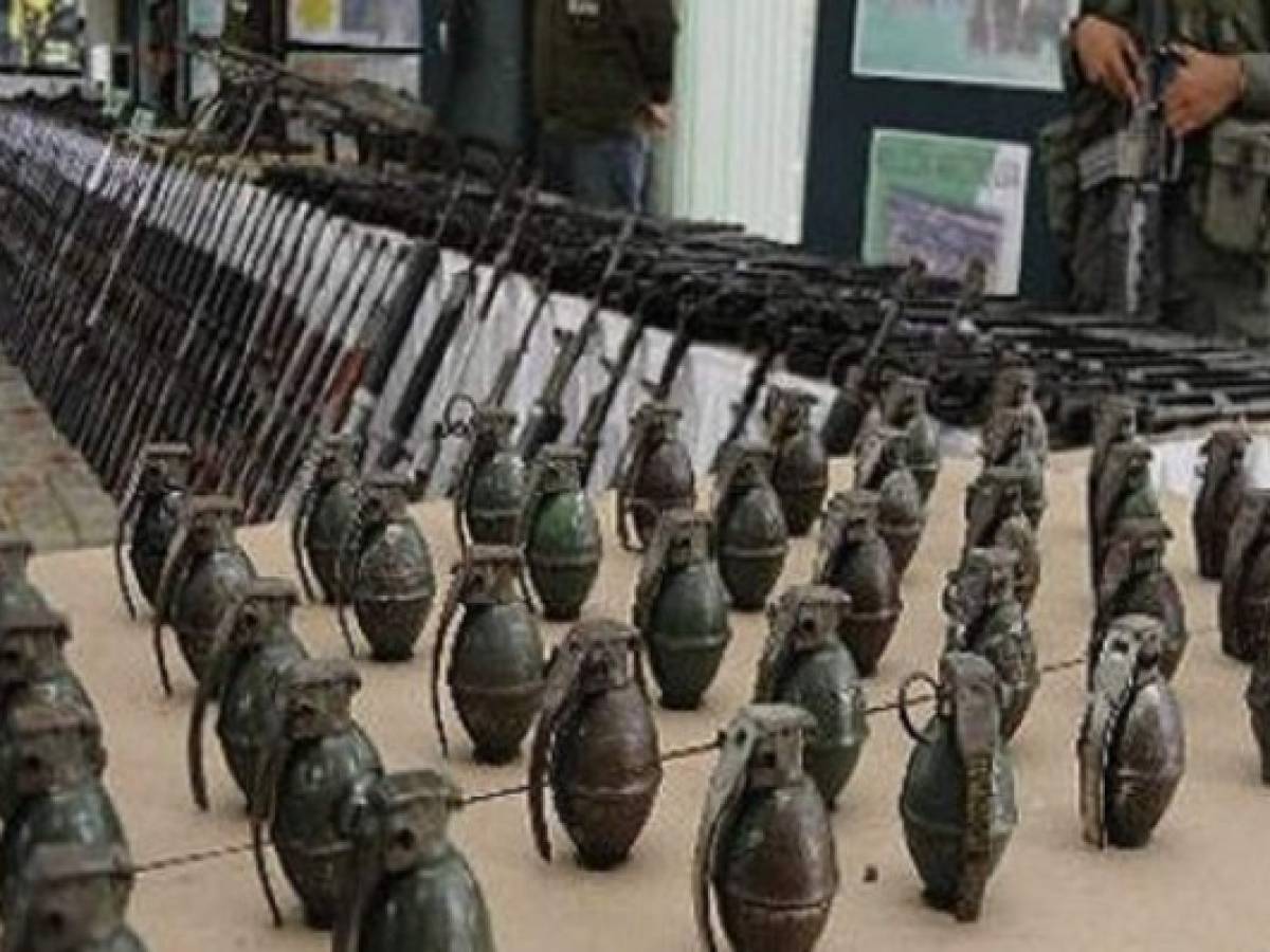 El Salvador: ¿quién está robando las armas del Ejéricto?