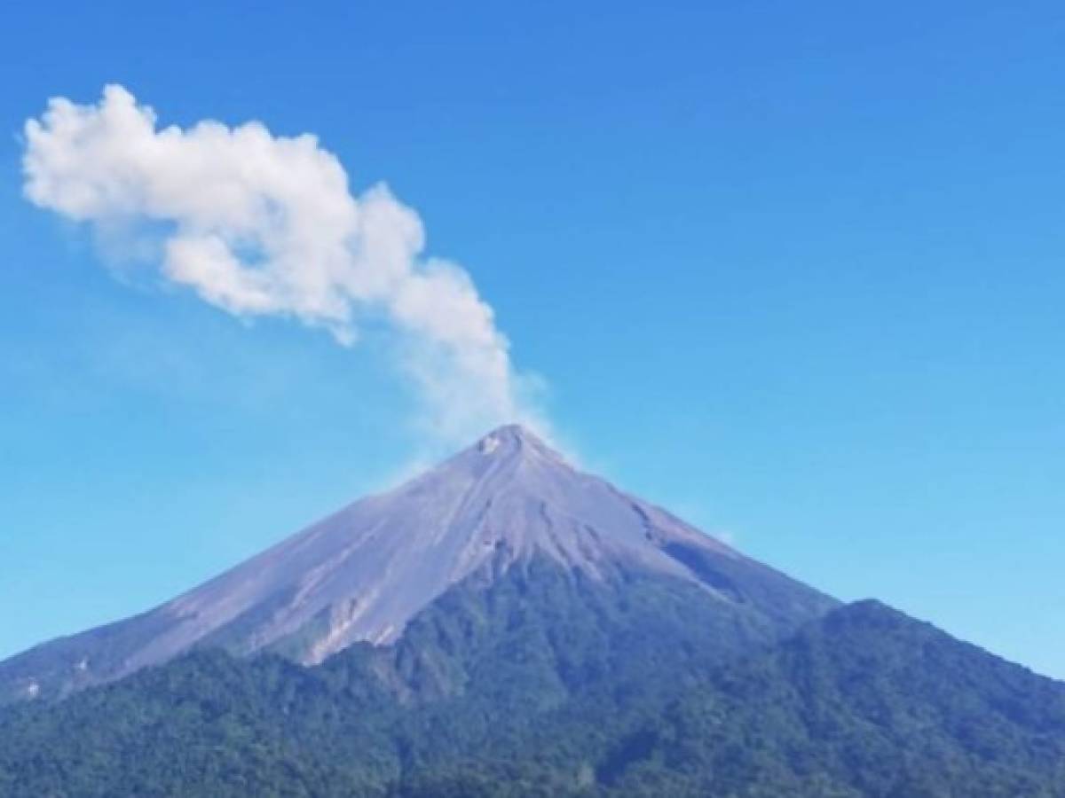 Volcán de Fuego de Guatemala aumenta su fase de erupción