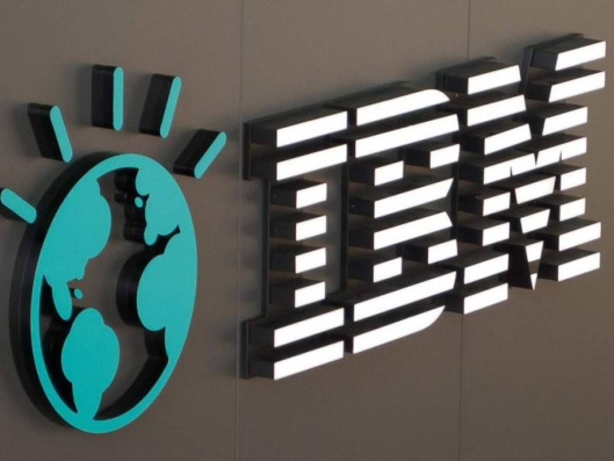 IBM recorta 2.000 empleos por reestructuración