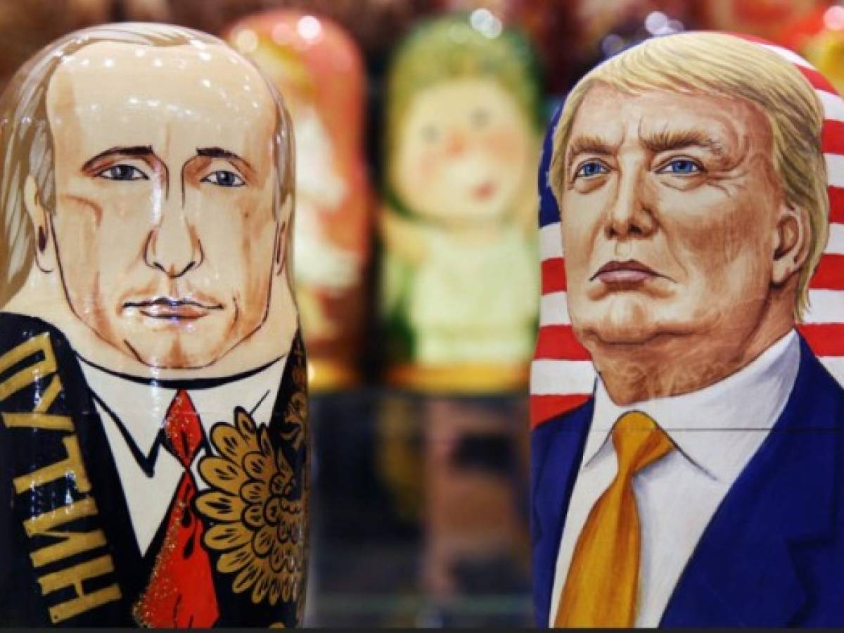Trump: acusaciones de colusión con Rusia son 'noticia falsa'