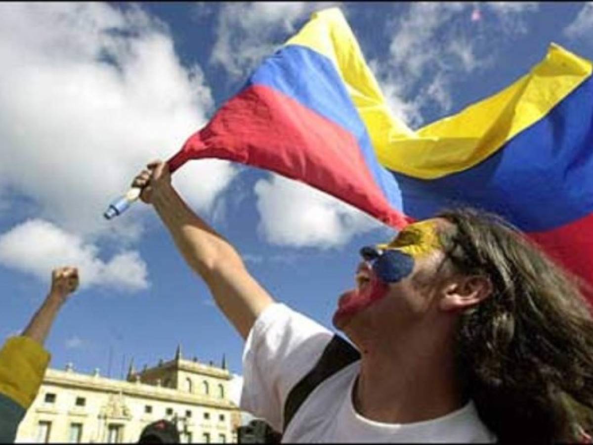 Guerrilla del ELN ve 'posibilidades reales' de paz en Colombia