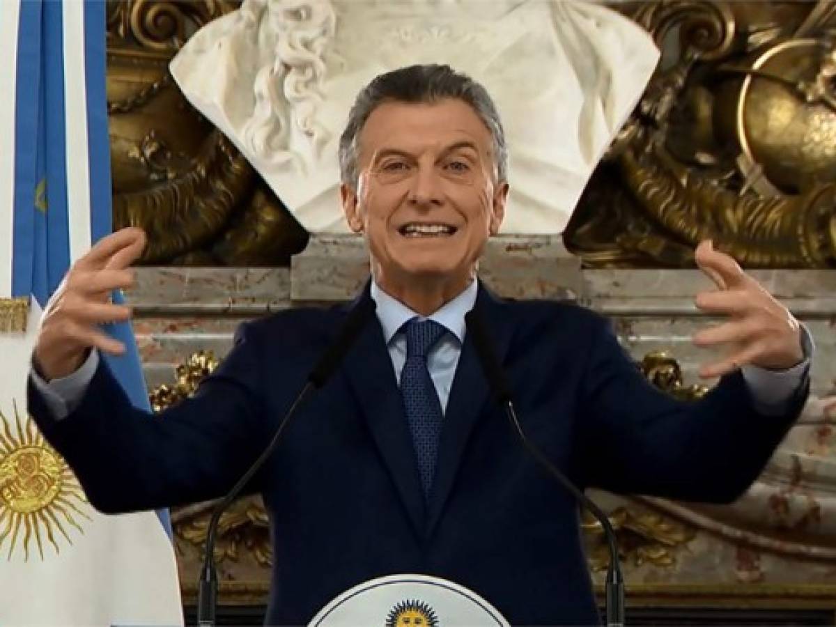 Argentina: Plan de austeridad de Macri elimina 12 ministerios