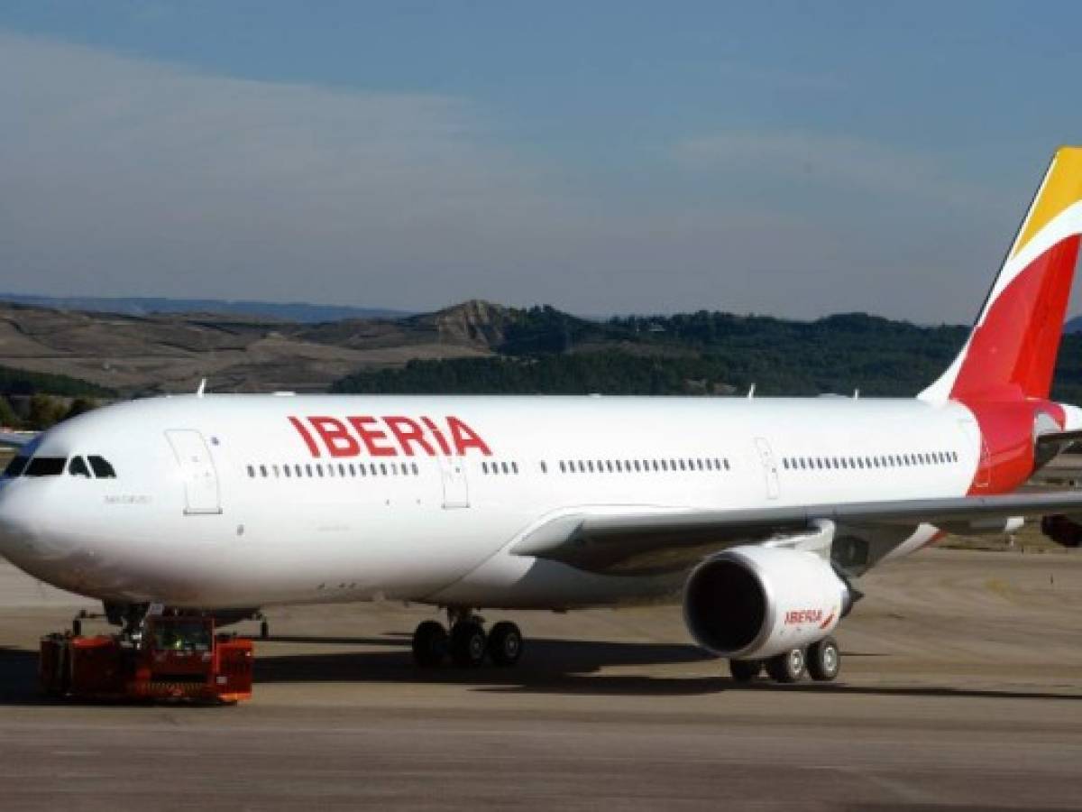 Iberia anuncia vuelos diarios entre San Salvador y Madrid