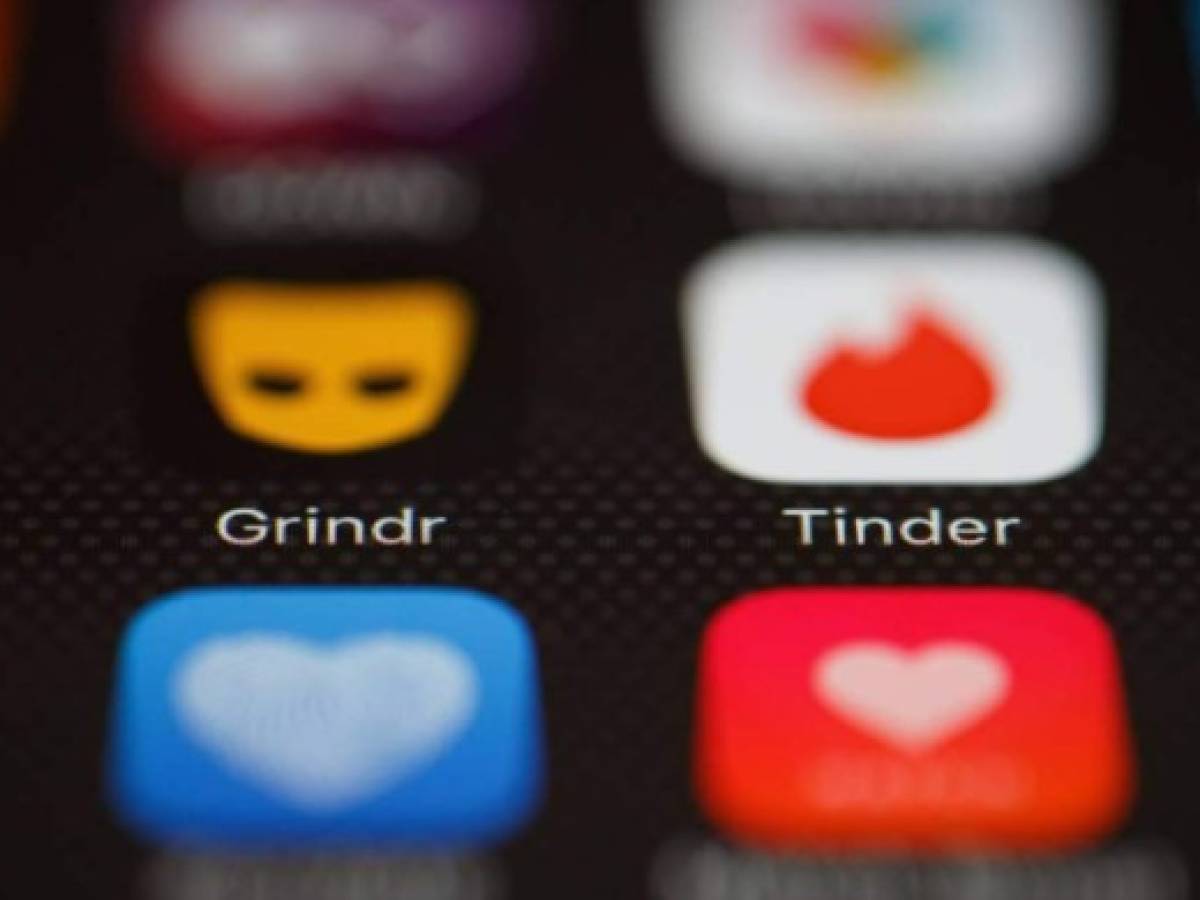 Aplicaciones Tinder y Grindr acusadas de vender datos personales