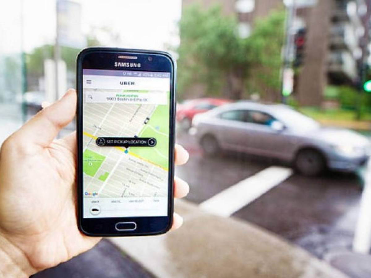 SoftBank cierra acuerdo por una participación en Uber