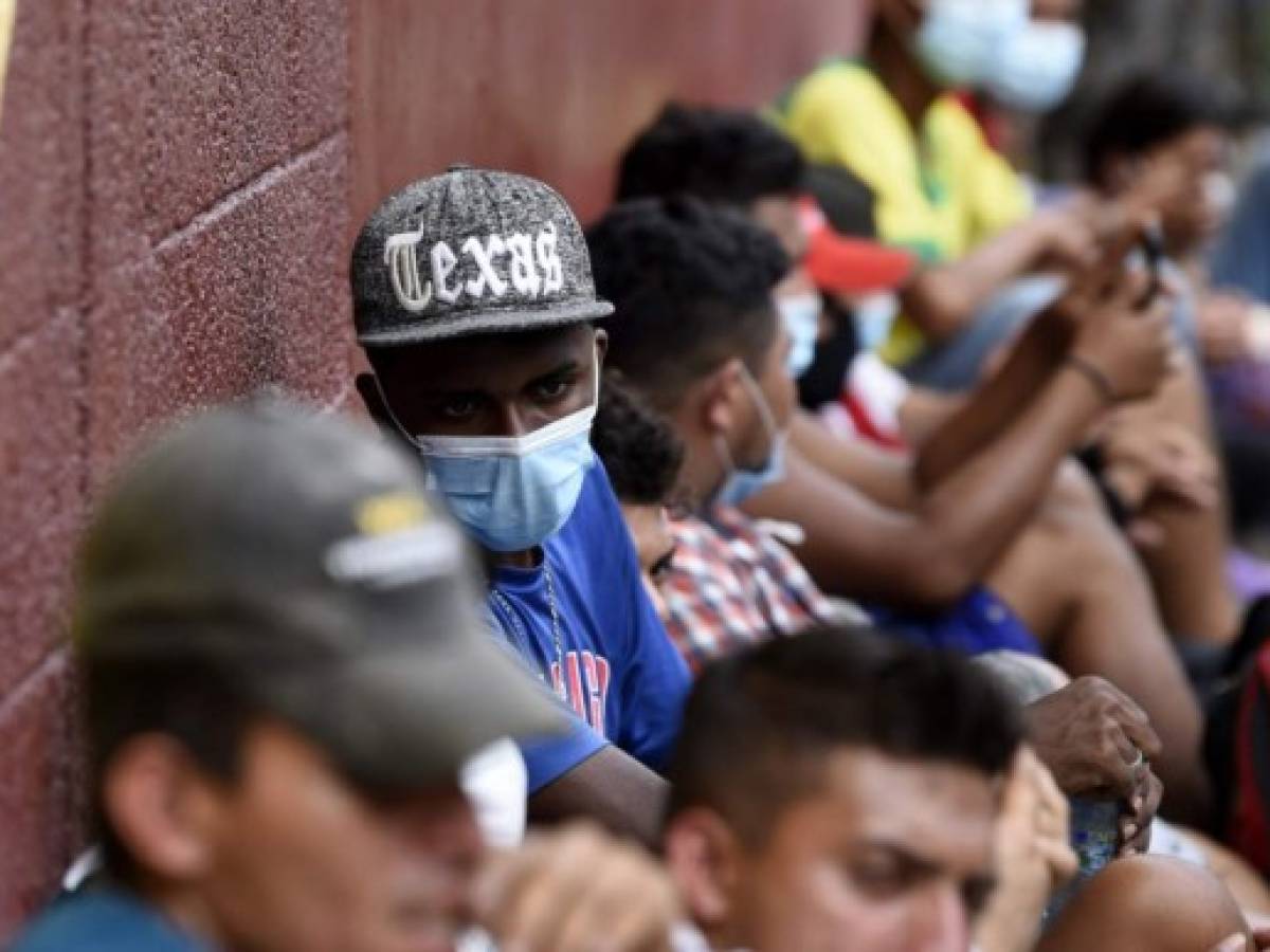 Guatemala y Honduras preparan plan para contener caravanas migrantes