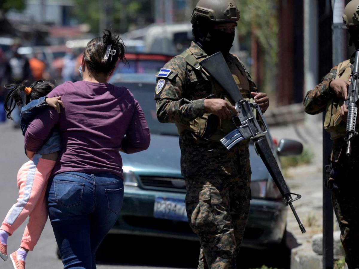 El Salvador lleva de 9 a 45 años la pena máxima por pertenecer a pandillas