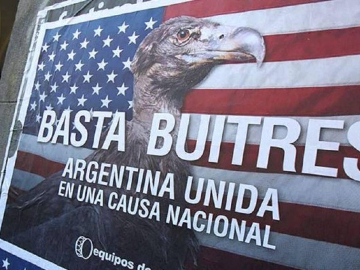 Argentina: emite bono en medio de batalla con 'buitres'