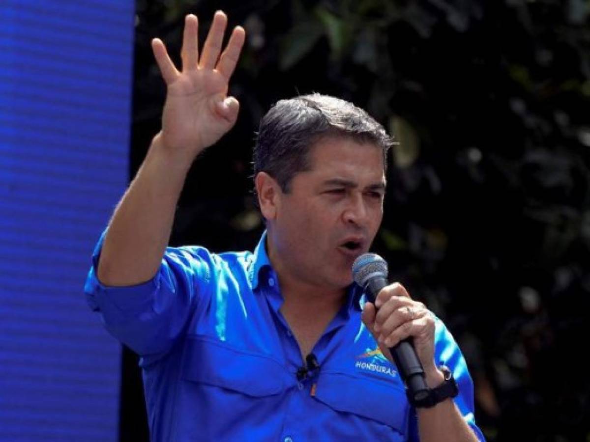 EEUU pagó 'alto costo' por apoyar la reelección del presidente de Honduras, dice senador