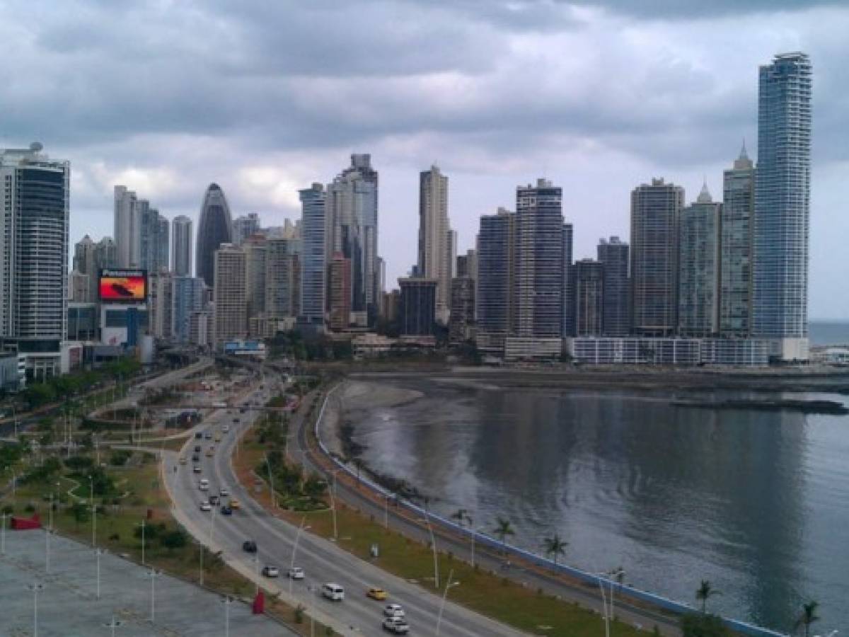 Panamá exigirá visado a venezolanos hasta que se recupere el 'orden democrático'