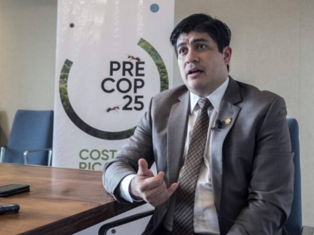 Costa Rica es un laboratorio para la descarbonización, dice presidente