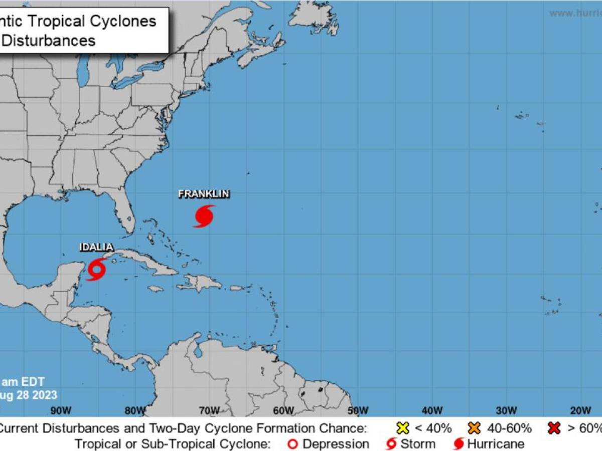 Tormenta tropical Idalia se intensifica rumbo a Florida