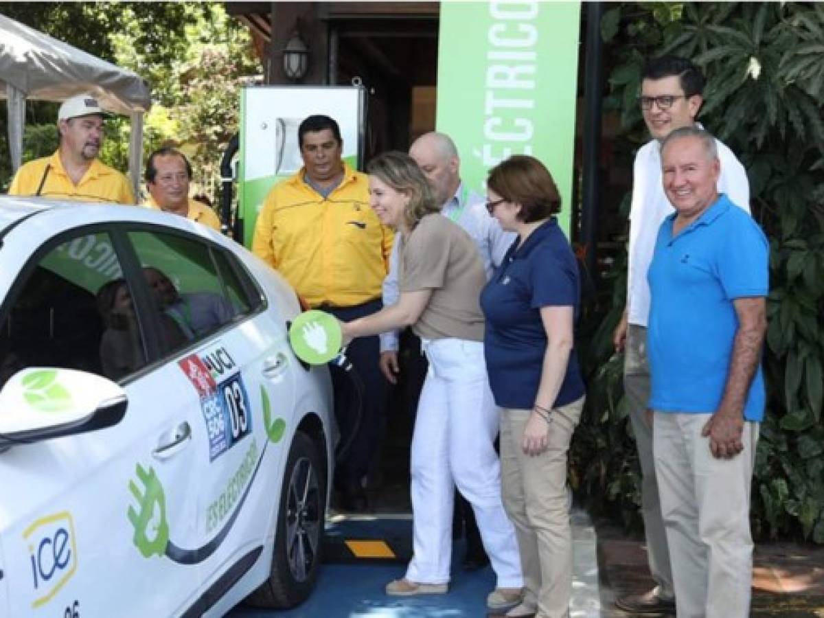 Costa Rica necesita US$5 millones para 'cubrir' el país de centros de carga para carros eléctricos