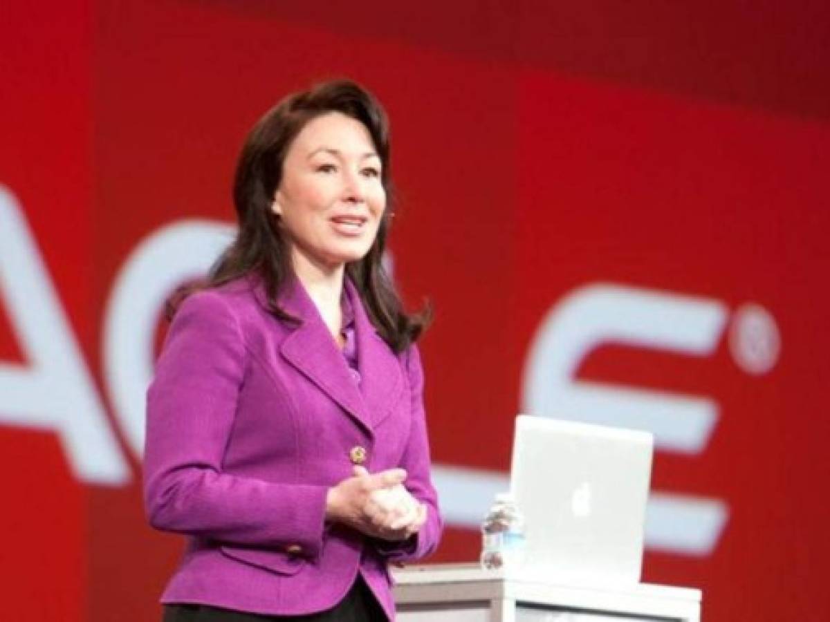 Oracle estrena dos CEO con altos sueldos