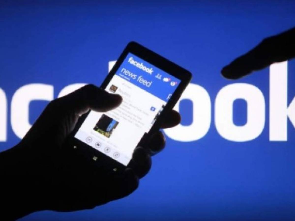 España multa a Facebook con US$1,4 millones