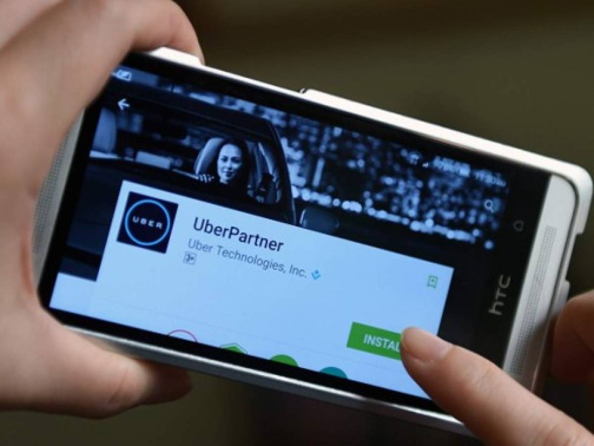 Uso de Waze ayuda a penetración de Uber en Costa Rica