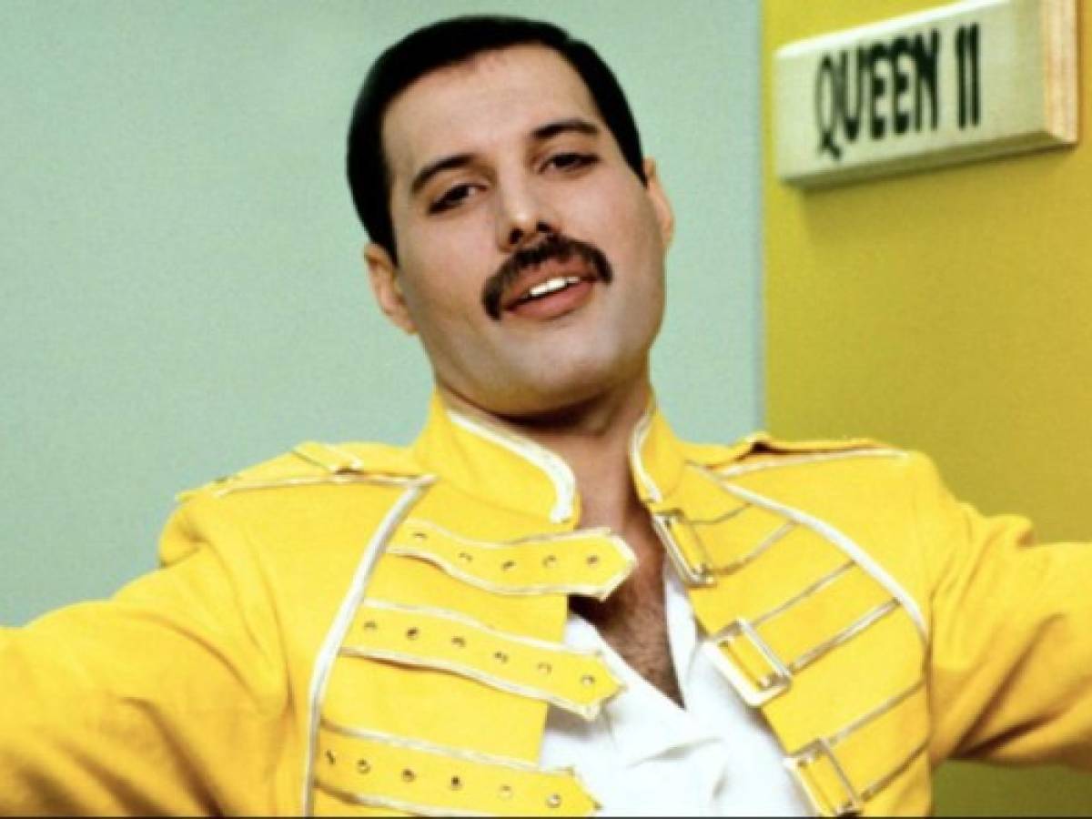 Freddie Mercury aún envía regalos navideños a su familia y amigos cada año