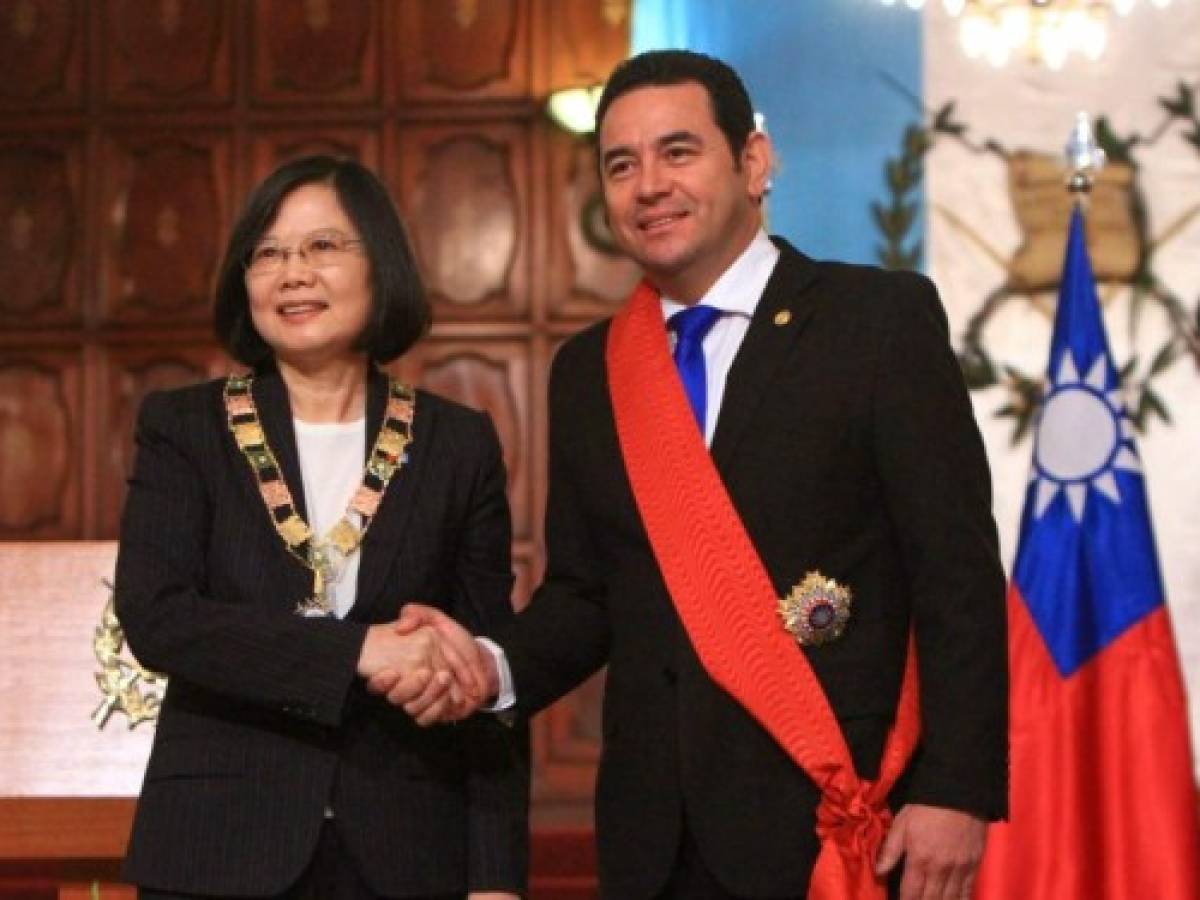Guatemala descarta romper relaciones con Taiwán