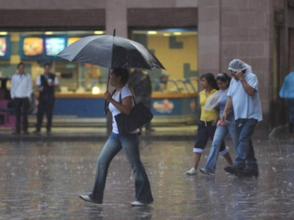 Alerta verde en Honduras por fuertes lluvias