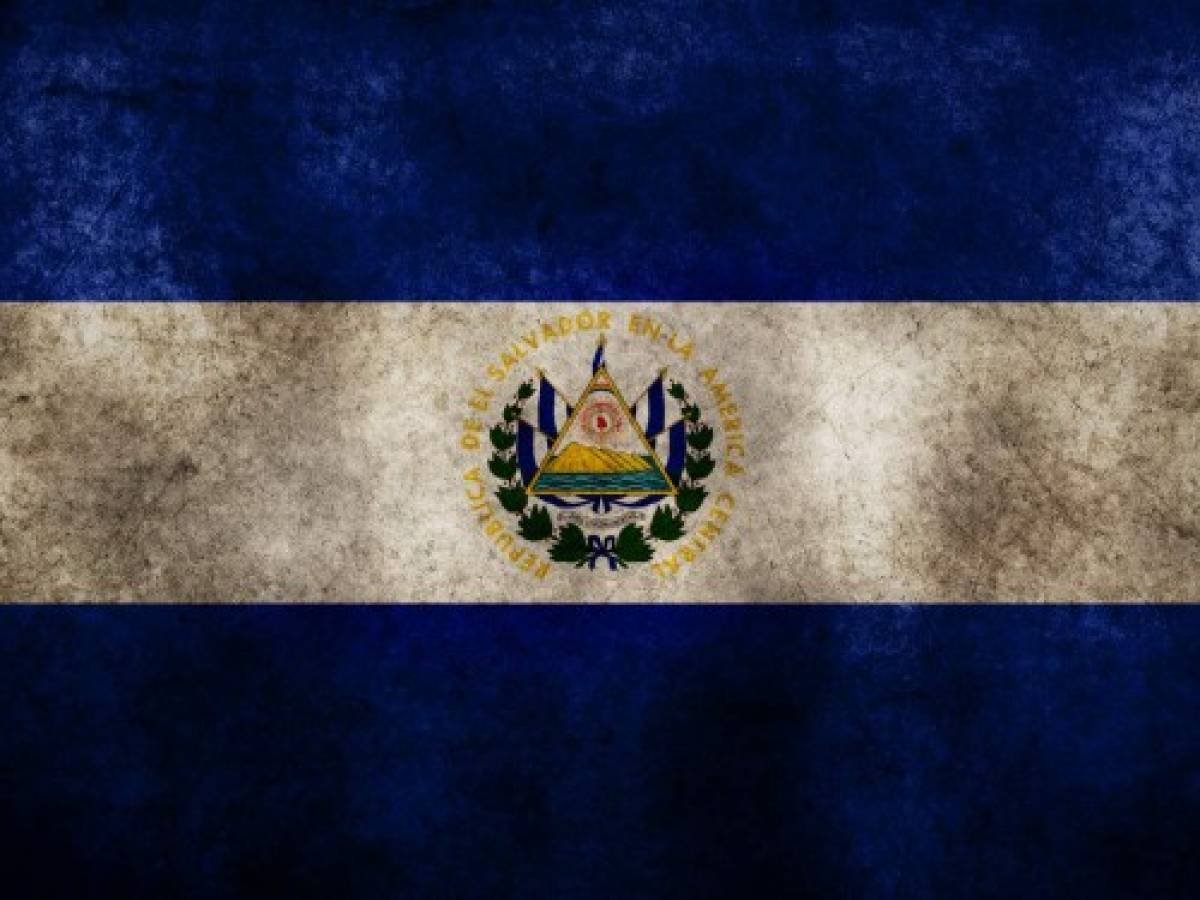 El Salvador: Deuda pública sigue insostenible