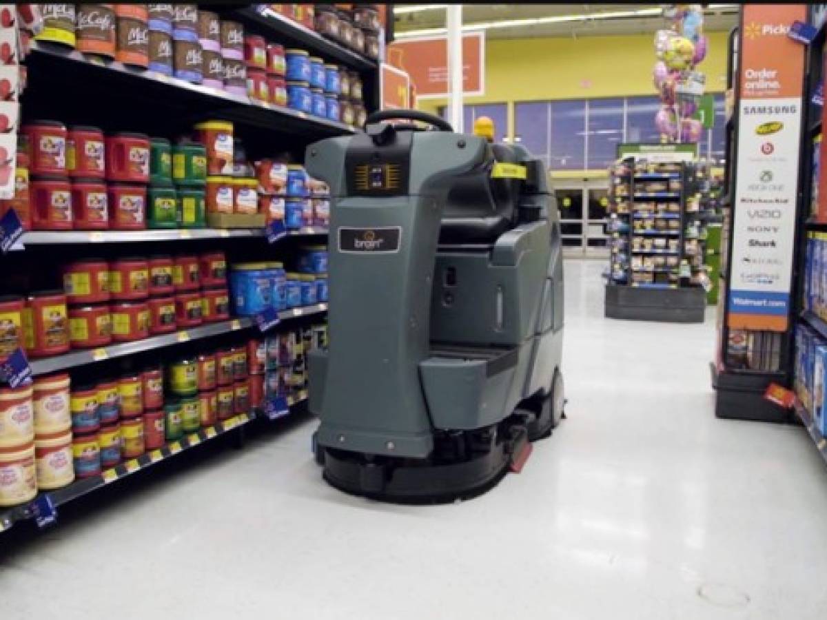 Walmart fichará robots para limpiar los pisos de sus tiendas en EEUU