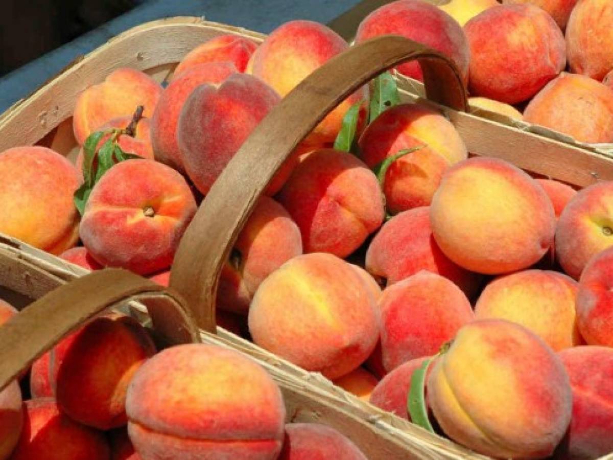EEUU: Retiran frutas de Walmart y Costco por posible contaminación de Listeria