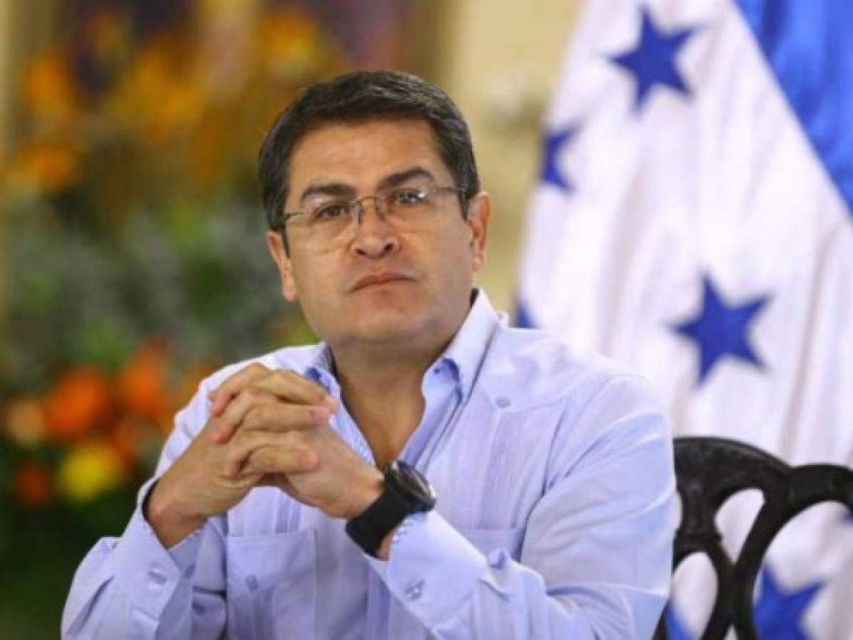 Presidente de Honduras viaja a EEUU para reunise con autoridades de seguridad