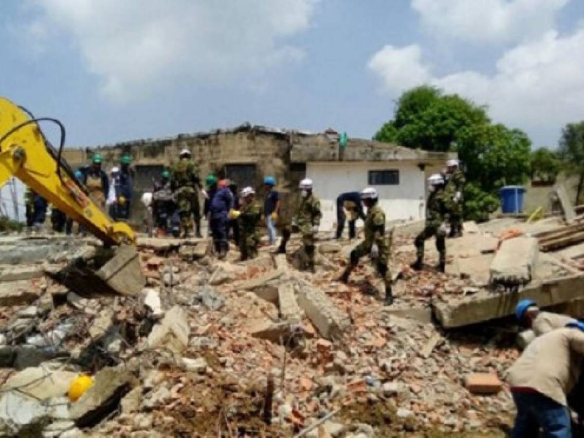 Ya son 17 los muertos por colapso de edificio en Colombia