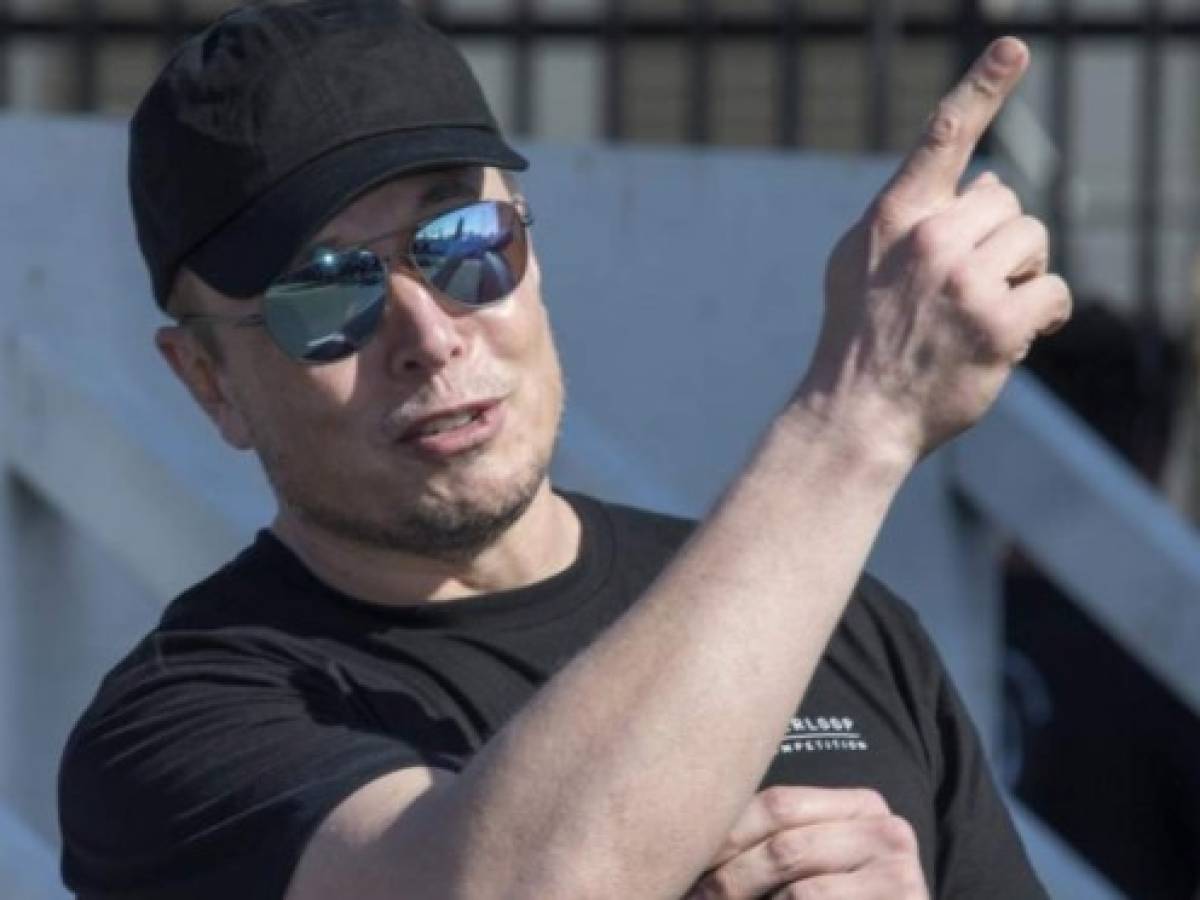 Elon Musk hace una sola pregunta para detectar mentirosos en entrevistas de trabajo