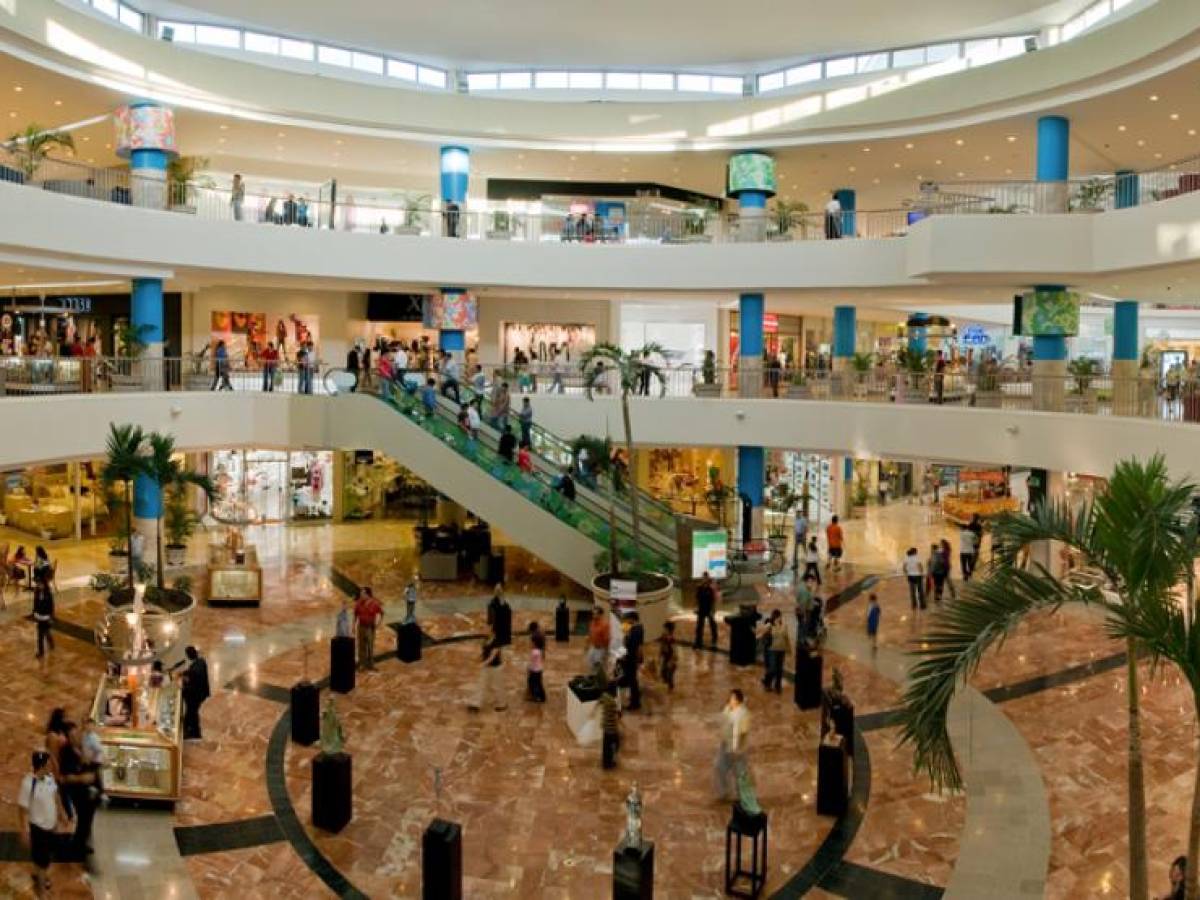 Mall Pradera Concepción, Guatemala