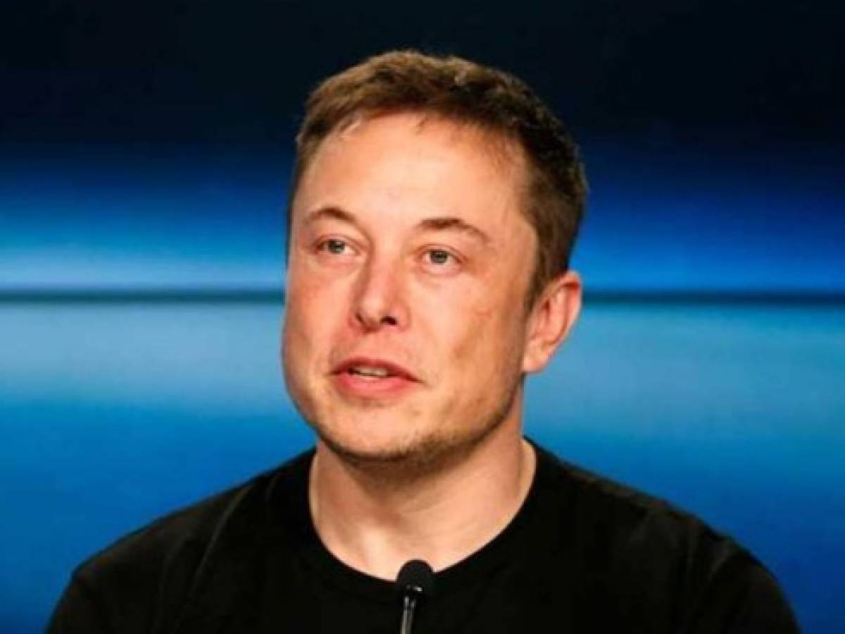 Demandan a Elon Musk, CEO de Tesla, por fraude de valores