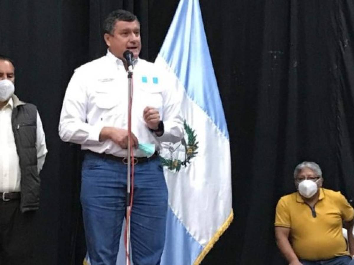 Vicepresidente de Guatemala pide a Giammattei que renuncien los dos