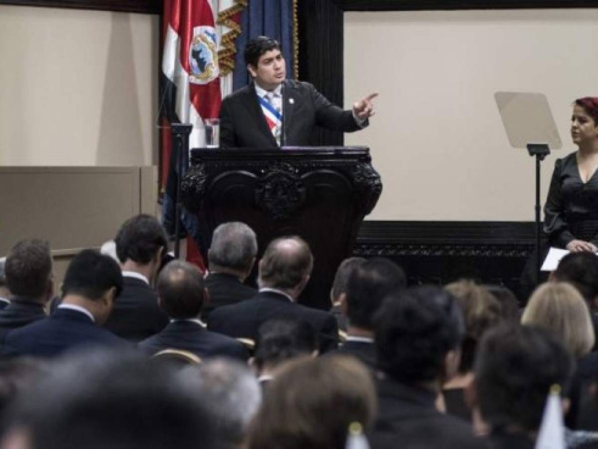 Costa Rican President Carlos Alvarado gives his speech before the the Legislative Assembly after his first year in office, in San Jose, on May 2, 2019. (Photo by Ezequiel BECERRA / AFP) Costa Rican President Carlos Alvarado gives his speech before the the Legislative Assembly after his first year in office, in San Jose, on May 2, 2019. (Photo by Ezequiel BECERRA / AFP)