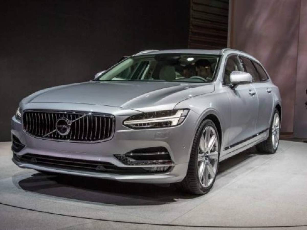 2017 Volvo V90