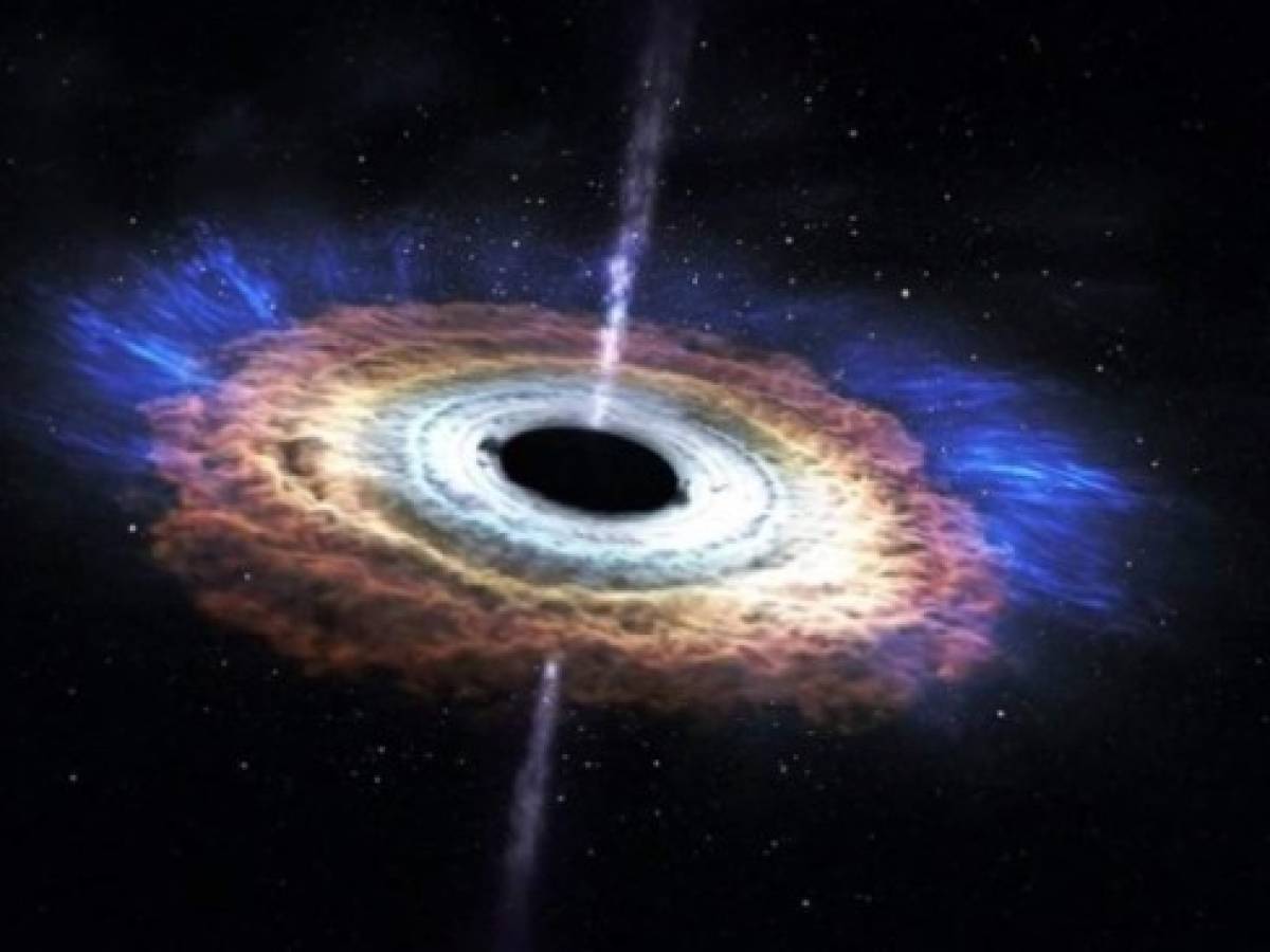 ¿Cómo es uno de los agujeros negros del espacio?