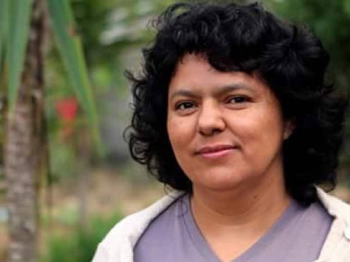 Asesinada ambientalista hondureña Berta Cáceres recibe máximo premio de la ONU