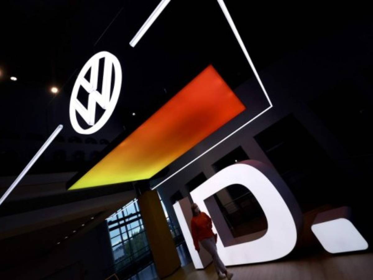 Volkswagen reduce su beneficio de mitad en 2020 por covid-19