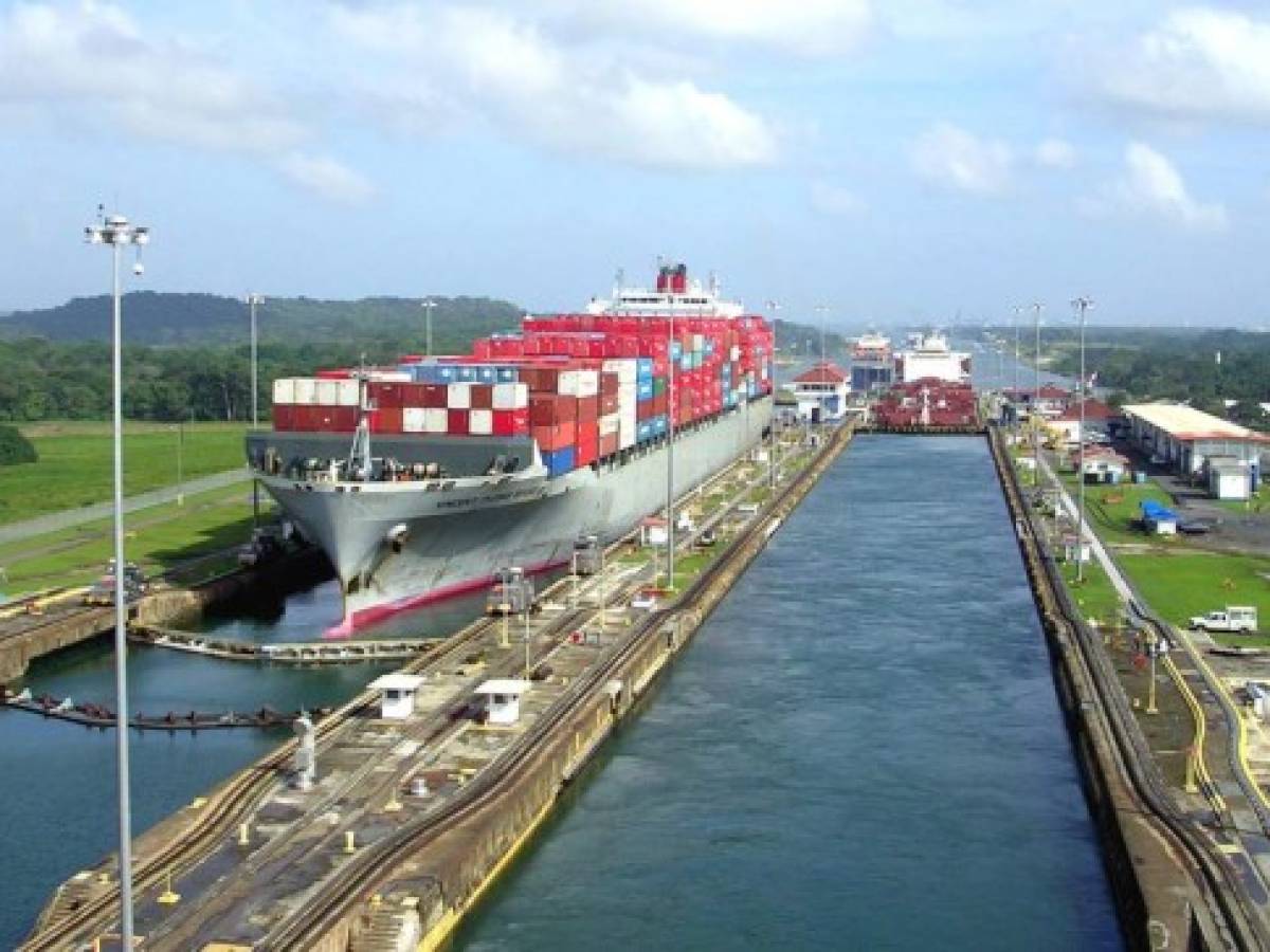 Panamá lidera registro internacional de abanderamiento de naves