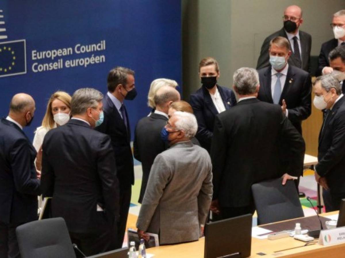Unión Europea acuerda masivas y severas sanciones contra Rusia