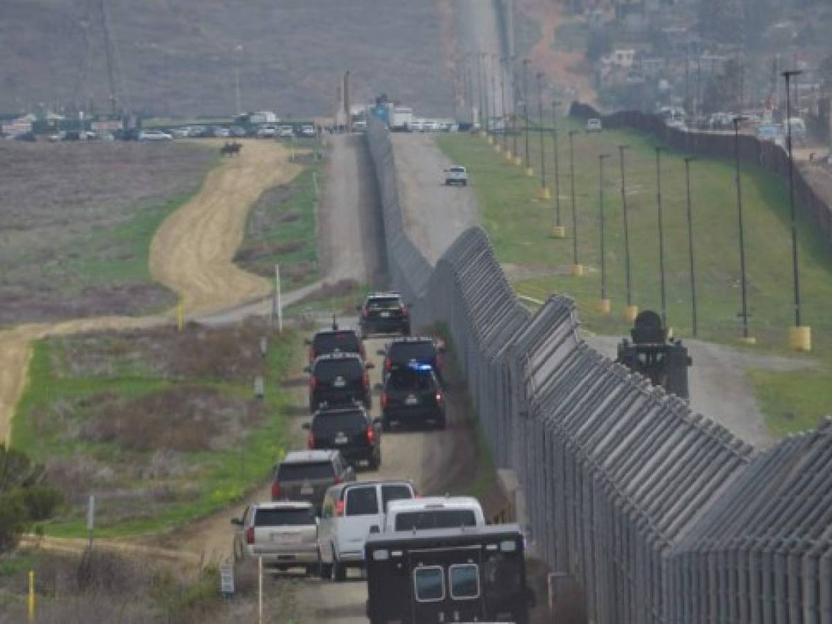 EEUU: El Pentágono enviará 800 efectivos a la frontera con México