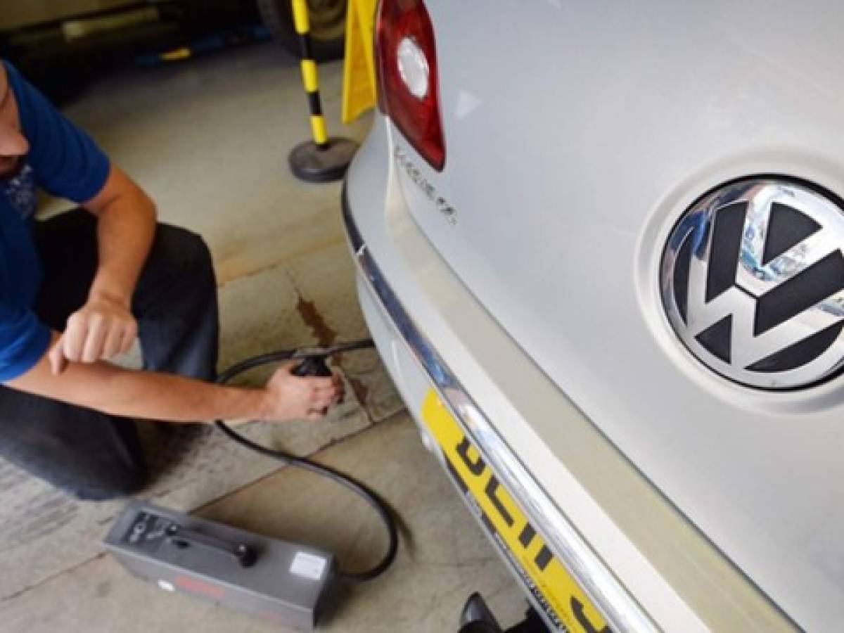 Marca Volkswagen arriesga pérdida anual por costos de escándalo