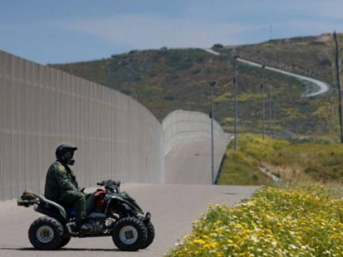 El muro en la frontera México-EEUU provoca una 'batalla' presupuestal en el Congreso