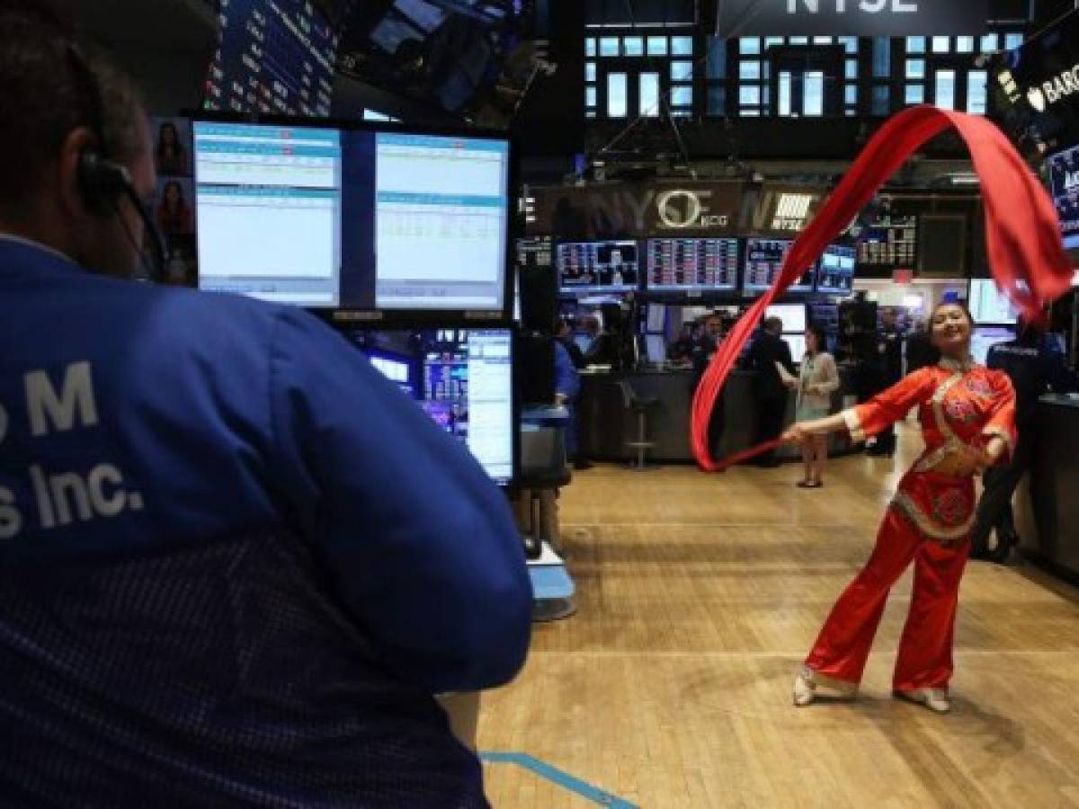 NYSE revierte plan para eliminar firmas chinas de comunicaciones