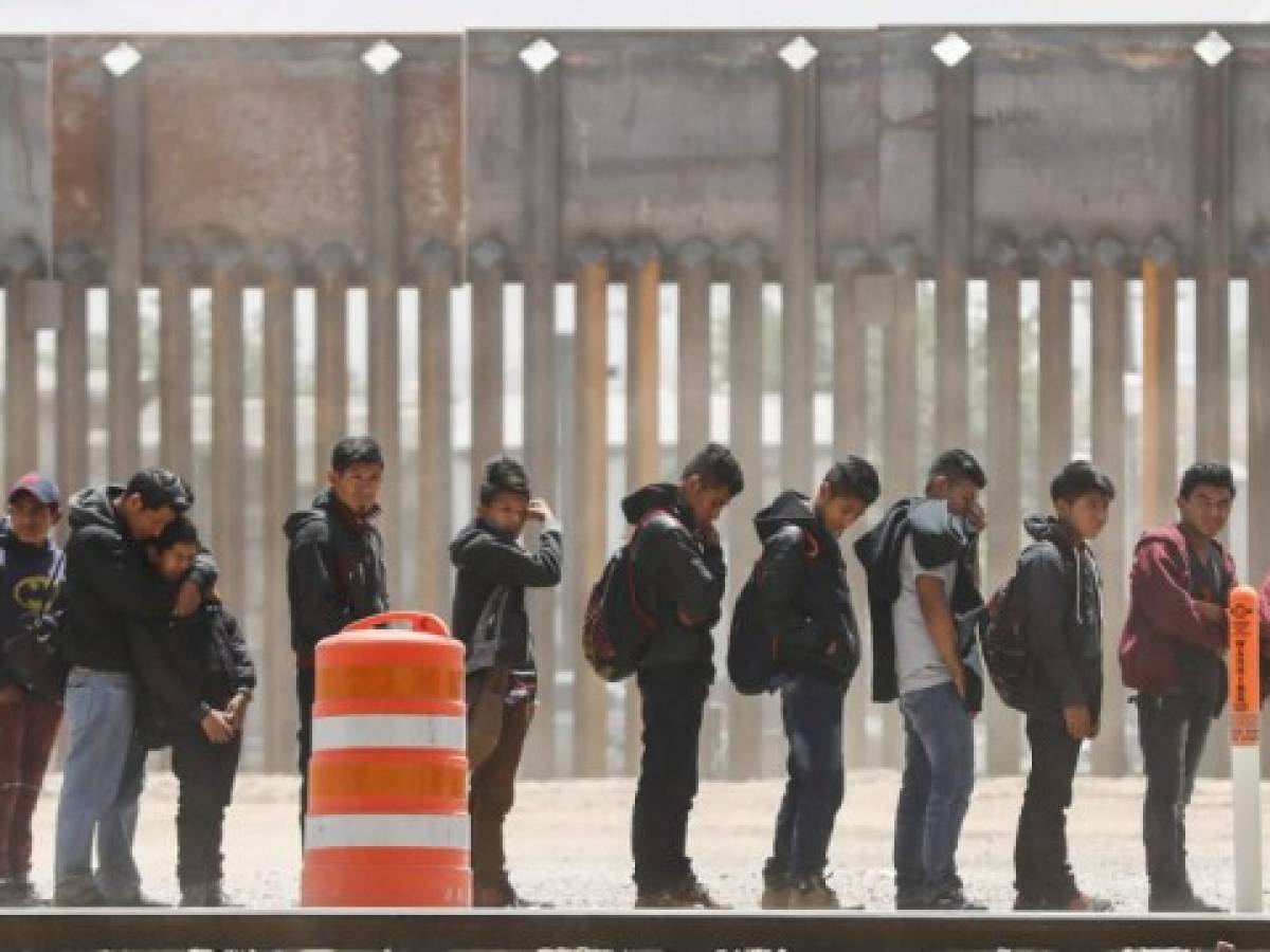 EEUU arrestó grupo récord de inmigrantes centroamericanos en la frontera con México